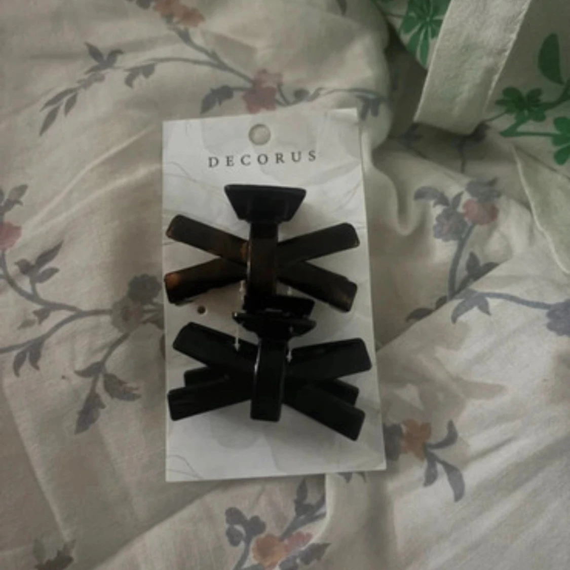 Svarta hårklämmor från Decorus