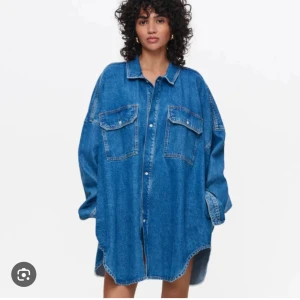 SÖKER!!! S/M - Söker efter denna klänningen i antingen xs/s eller s/m!