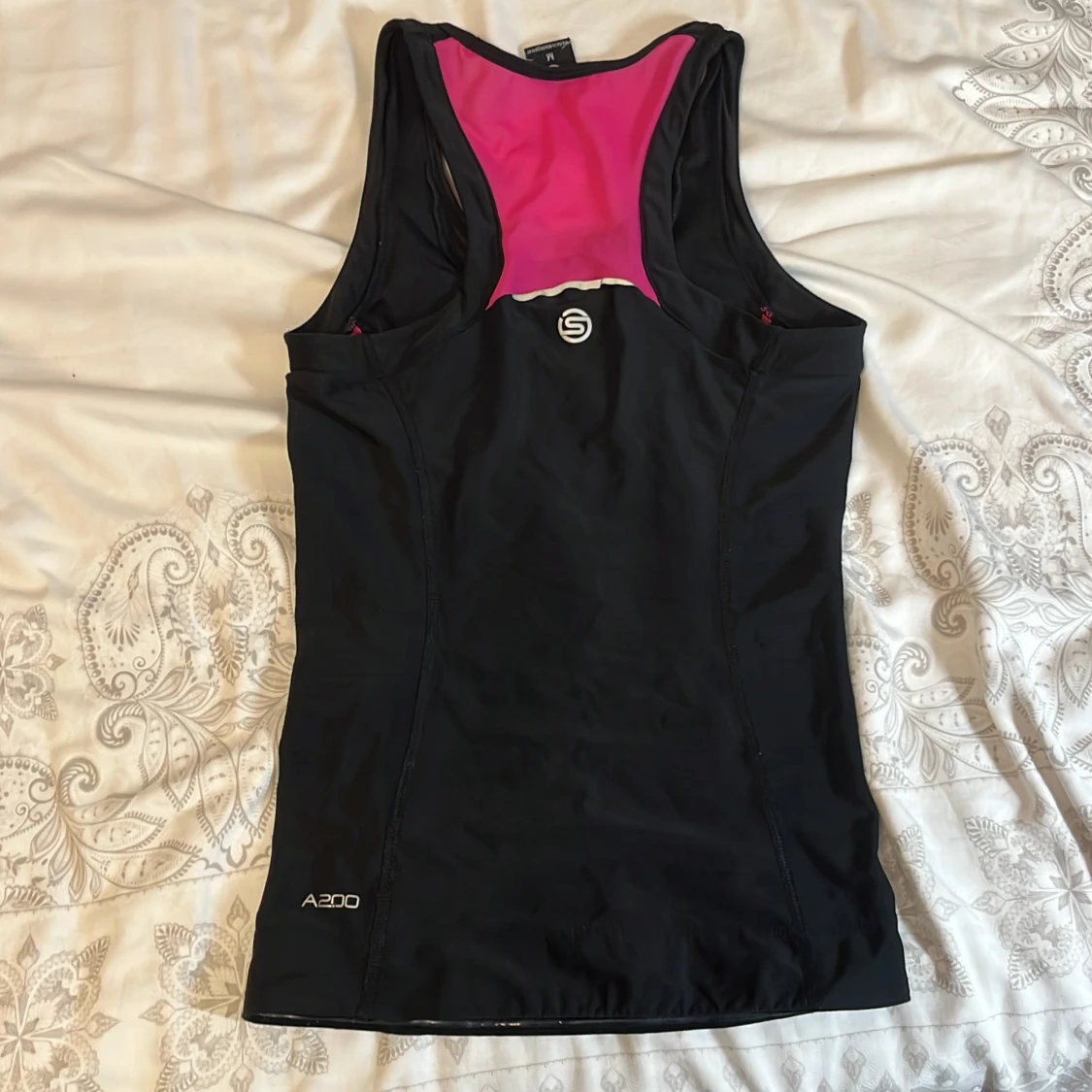 Tajt tränningstopp - 90