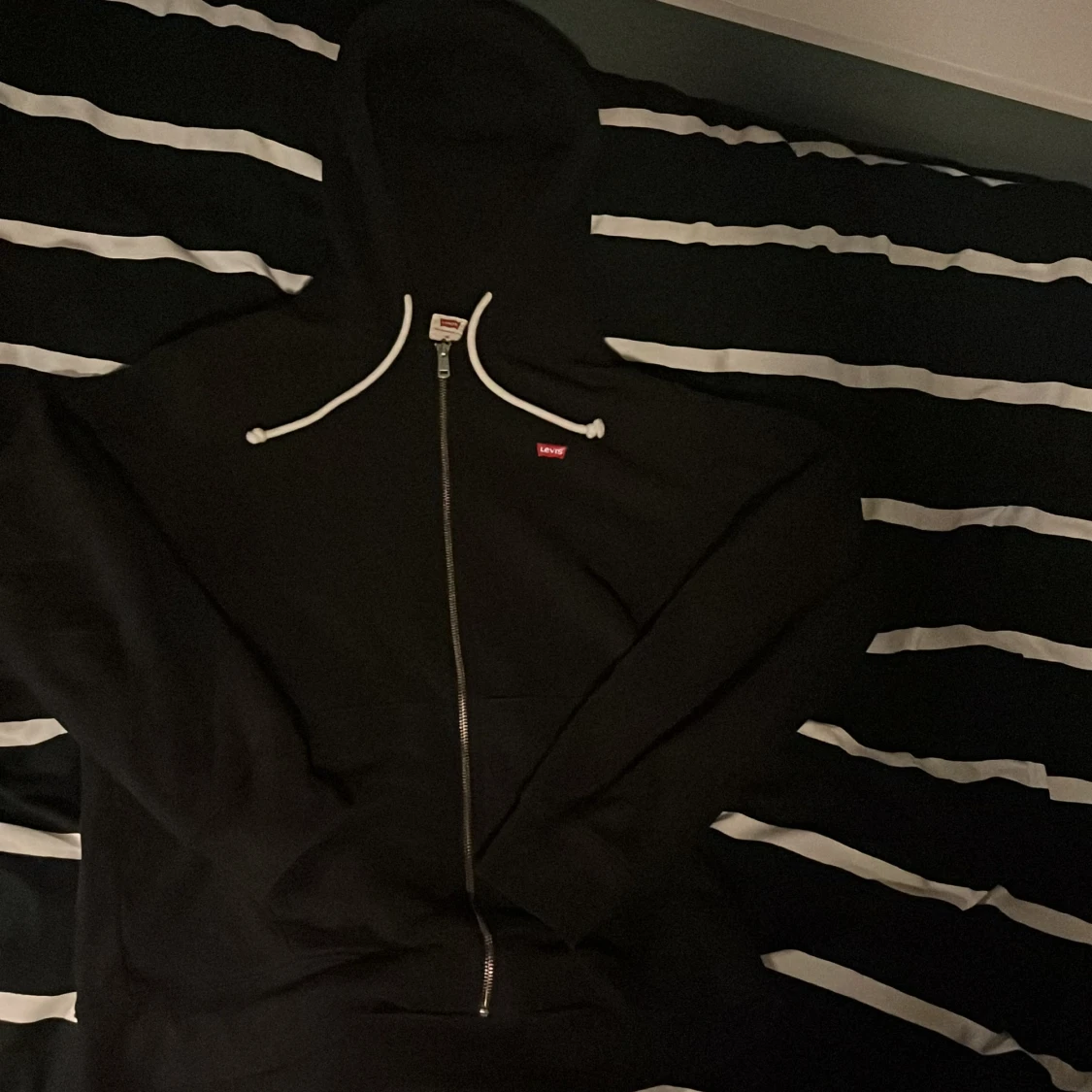 Levis kofta svart