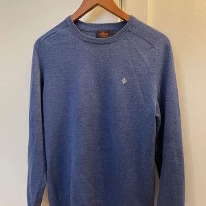 Morris tröja - Säljer min morris tröja då den är för liten! Den är i nyskick. Hör av dig privat för fler bilder!👌🏻