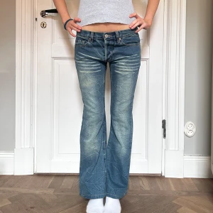Lågmidjade jeans botcut - Lågmidjade jeans Botcut