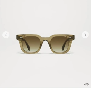 Chimis - Säljer mina typ helt oanvända gröna chimis i 04 då jag köpte annan färg och dessa kommer ej till användning.