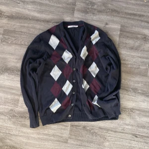 Vintage cardigan - Farfars cardigan från dressman inga hål eller fel