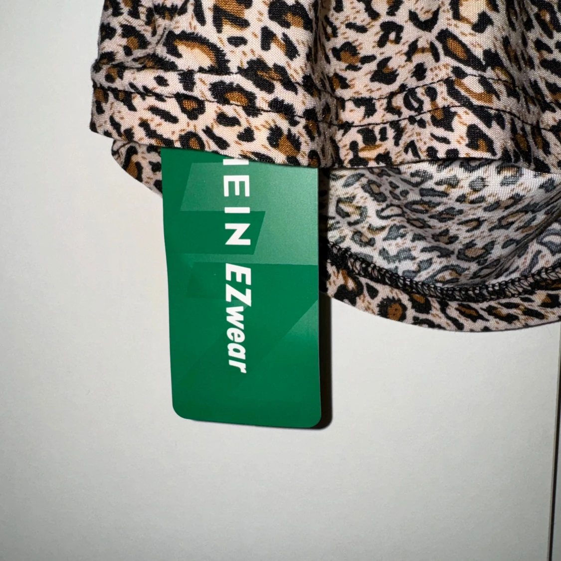 shein leopard top  - 90