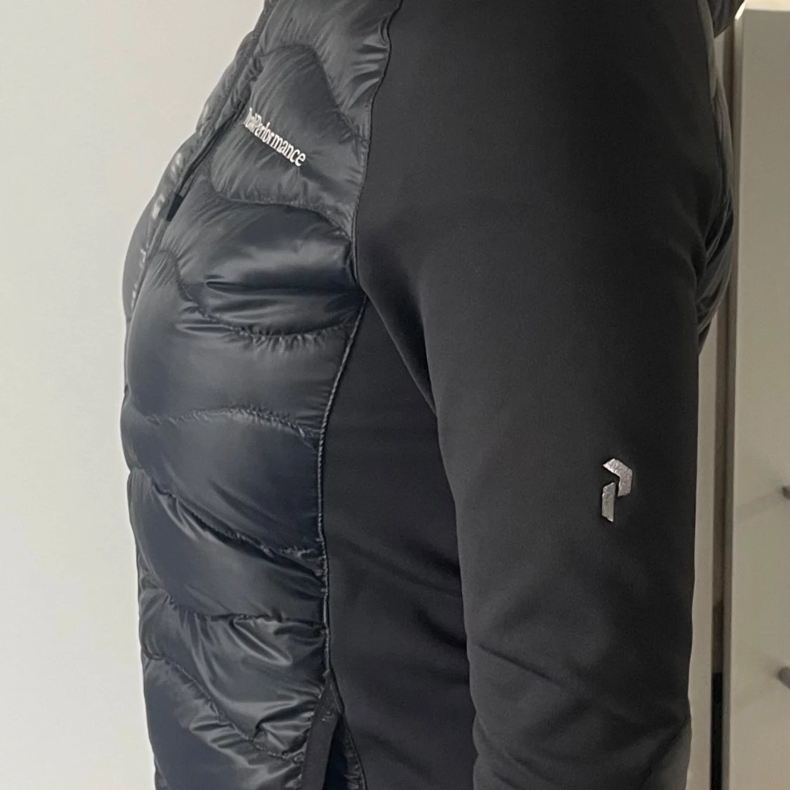 Peak Performance hybrid hood jacket - 91