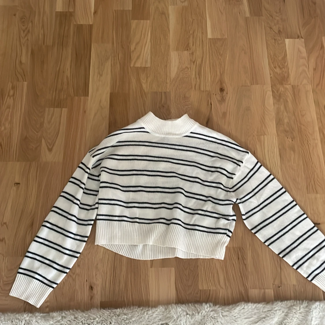 Stickad tröja randig - 91