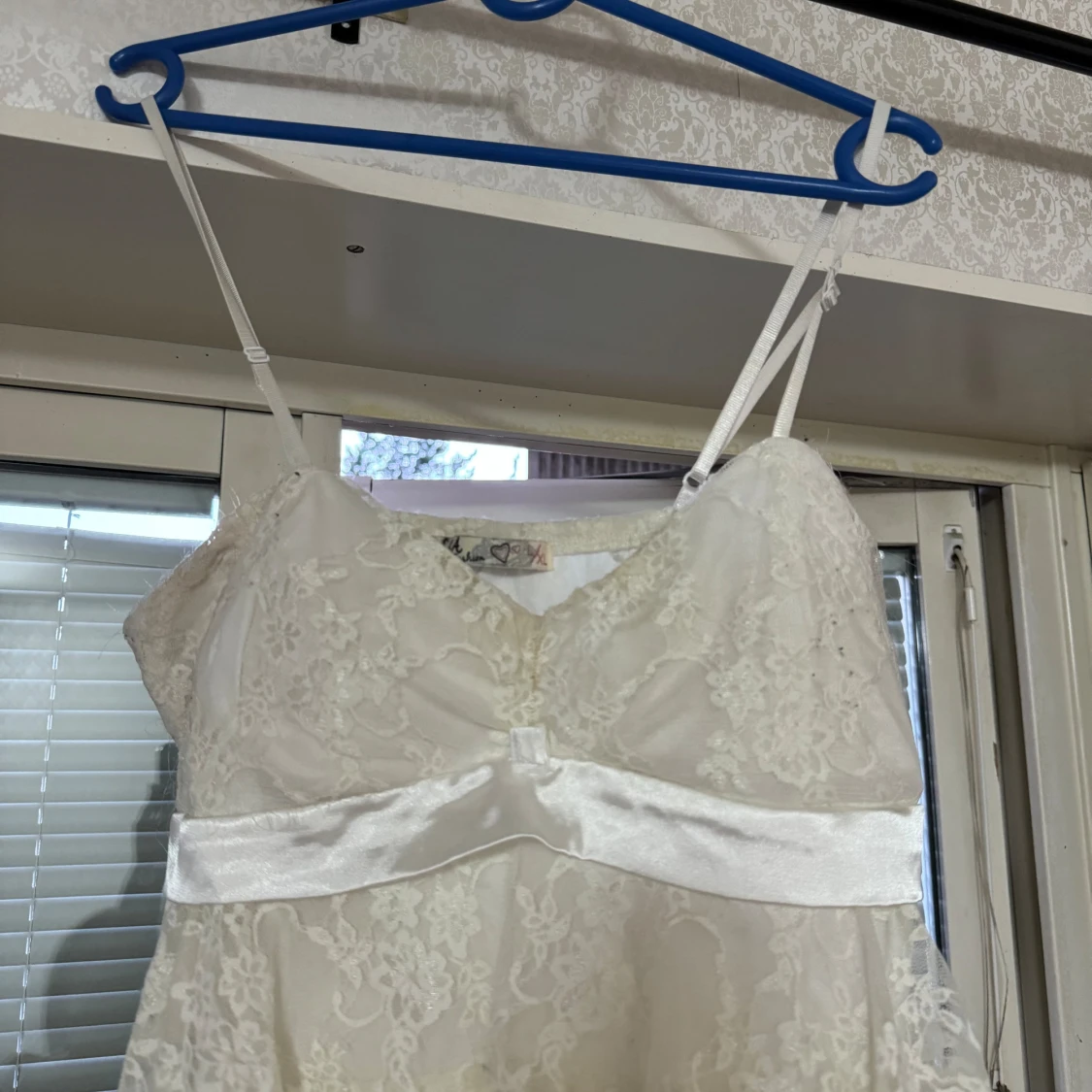 Miniklänning med spets  - 91