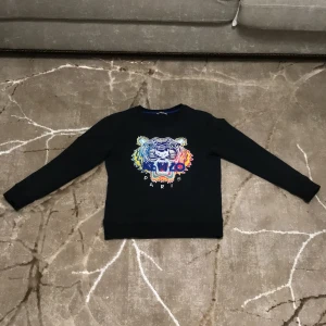 Kenzo tröja - Cool tröja och bra sick Priset kan sänkas med snabb affär