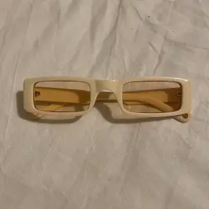 Helt nya solglasögon som inte kommer till användning❣️Frakt tillkommer📦