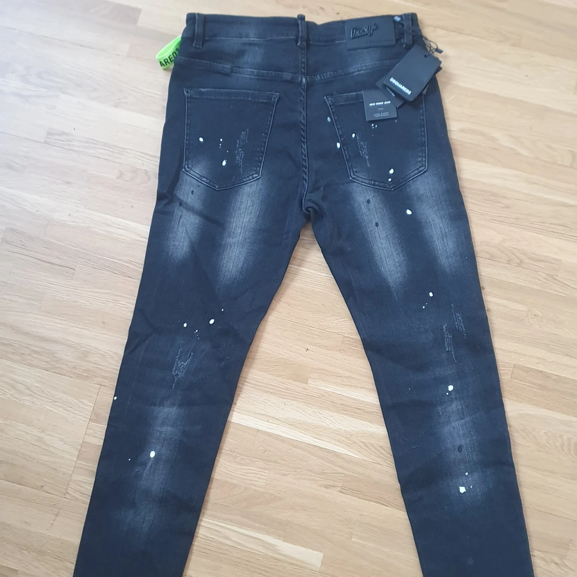  DSQUARED2 Jeans Svart NYSKICK! SS22 - 91