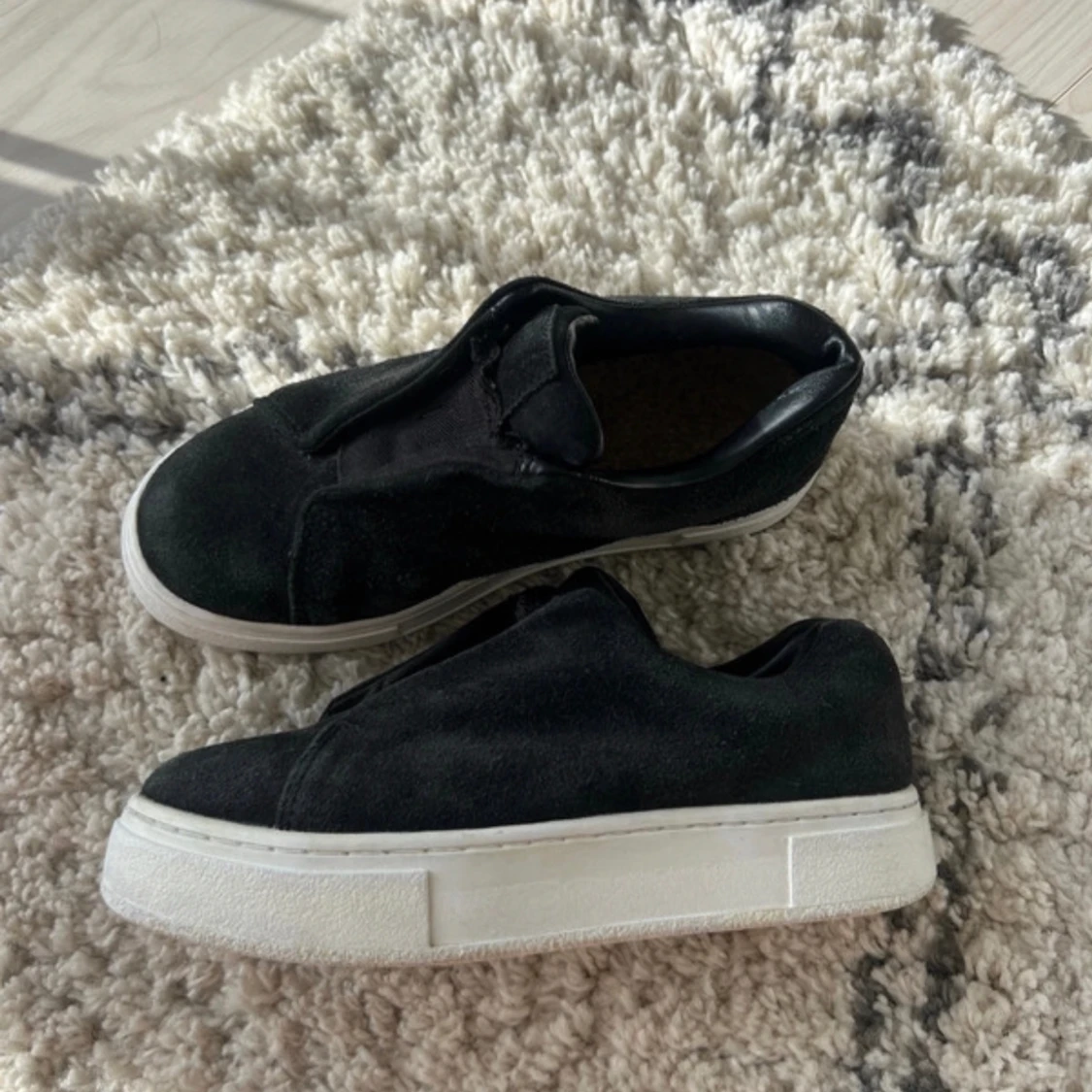 Eytys doja - 90