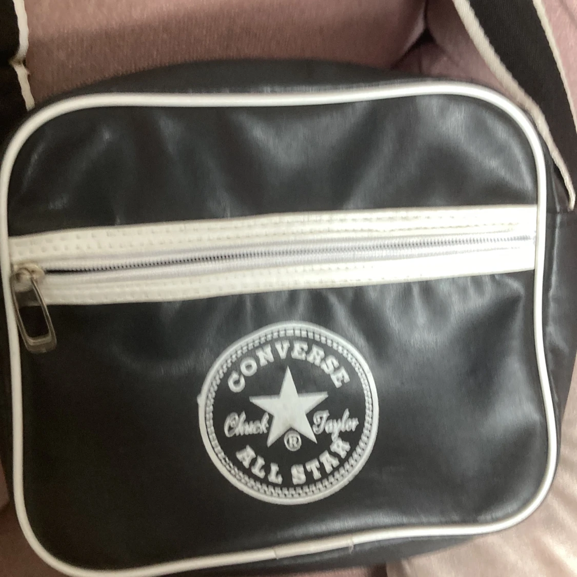 Converse väska