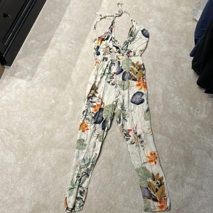 Byxdress - Byxdress i L (liten L) 