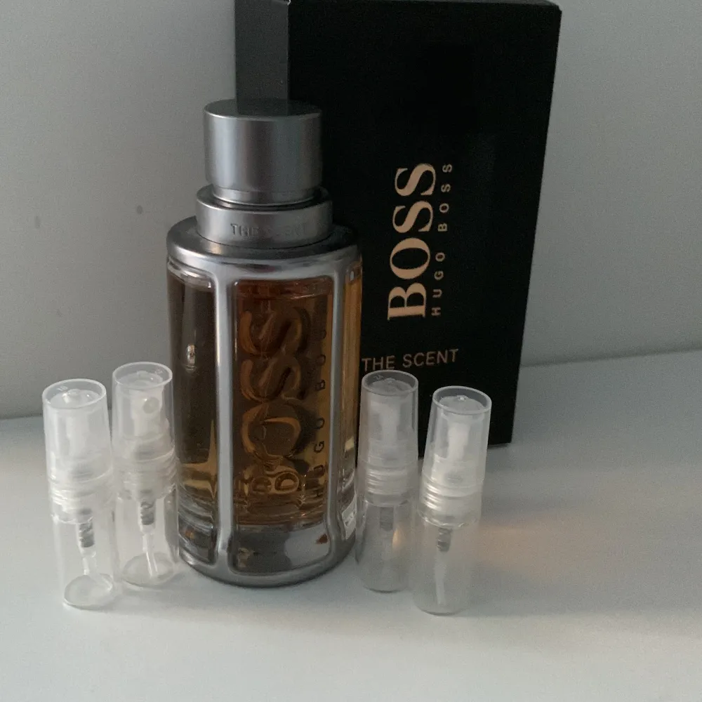 Sample flaska av Hugo boss the scent 2ml. Övrigt.