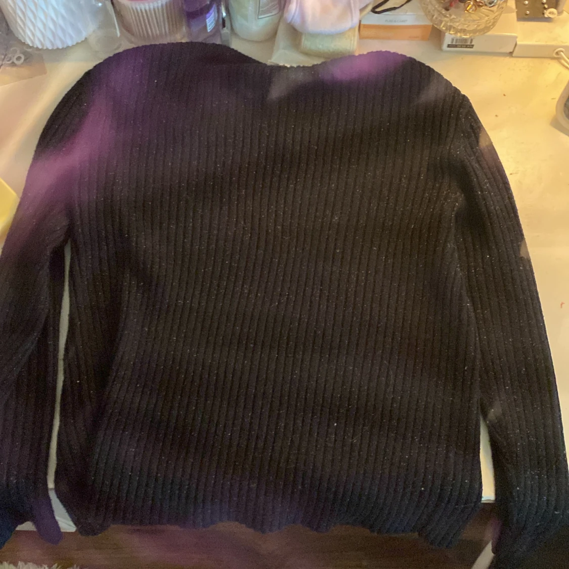 Svart glittrig tröja - 91