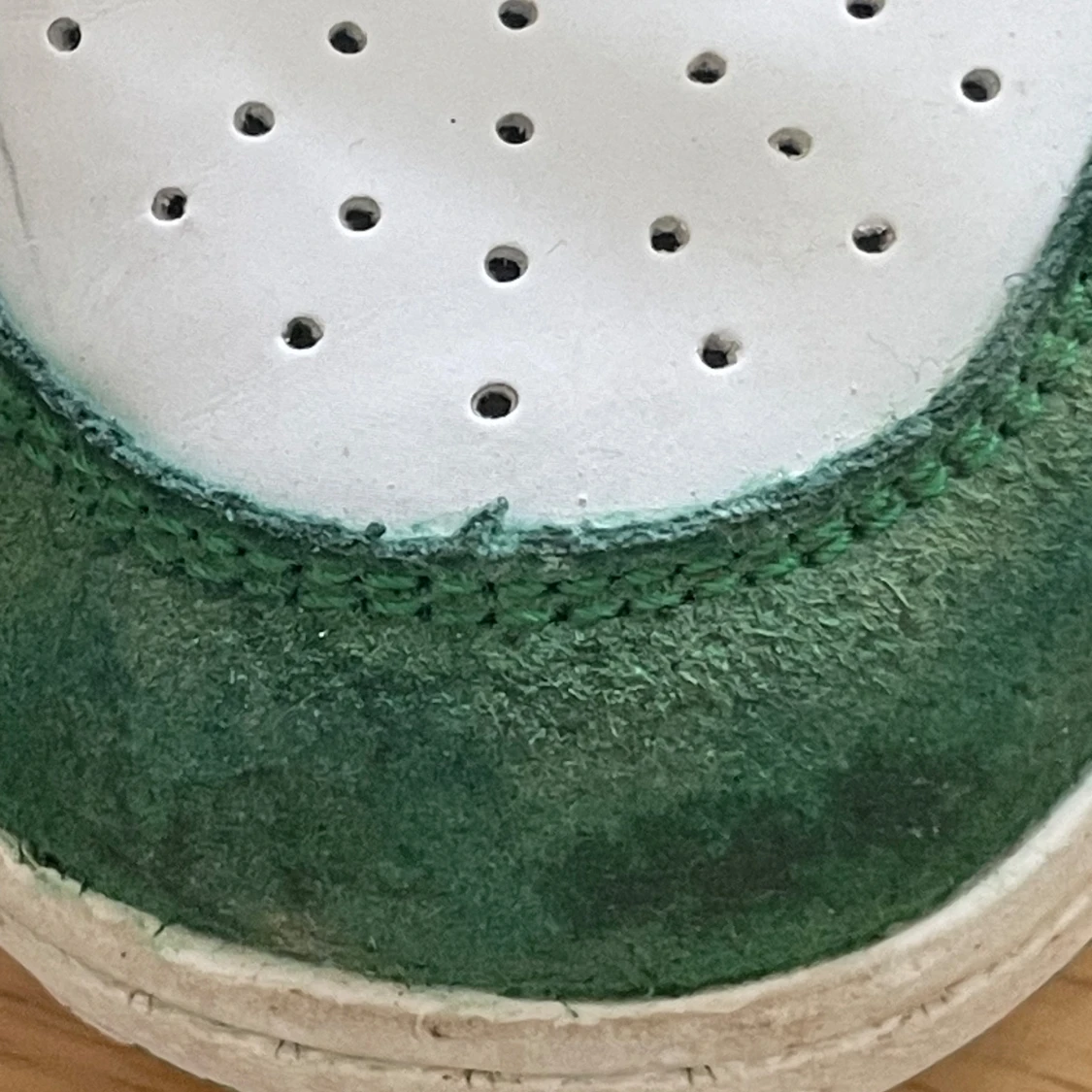 Vit/gröna skor - 91