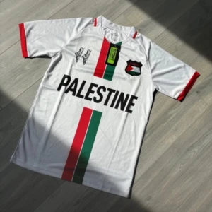 Palestina  - Helt ny med prislapp! 