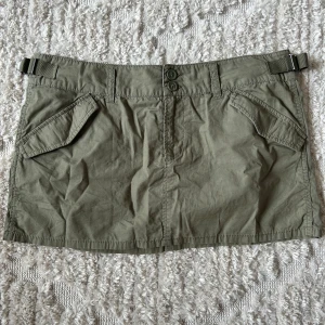 Cargo kjol - Aldrig använd