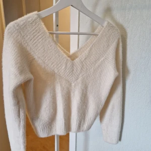 Tröja /ny - Från HM Vit Har använt sällan 