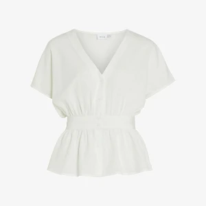 Supersöt blus - Säljer den här jättefina blusen från Vila som jag beställde på Zalando för nån månad sen💖Använd två ggr! Nypris 330kr mitt pris är 280, kan sänka vid snabb affär⚡️