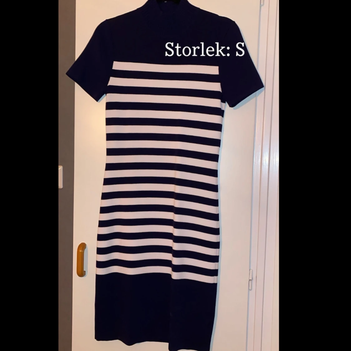 Stickad & klassisk, Micheal kors klänning