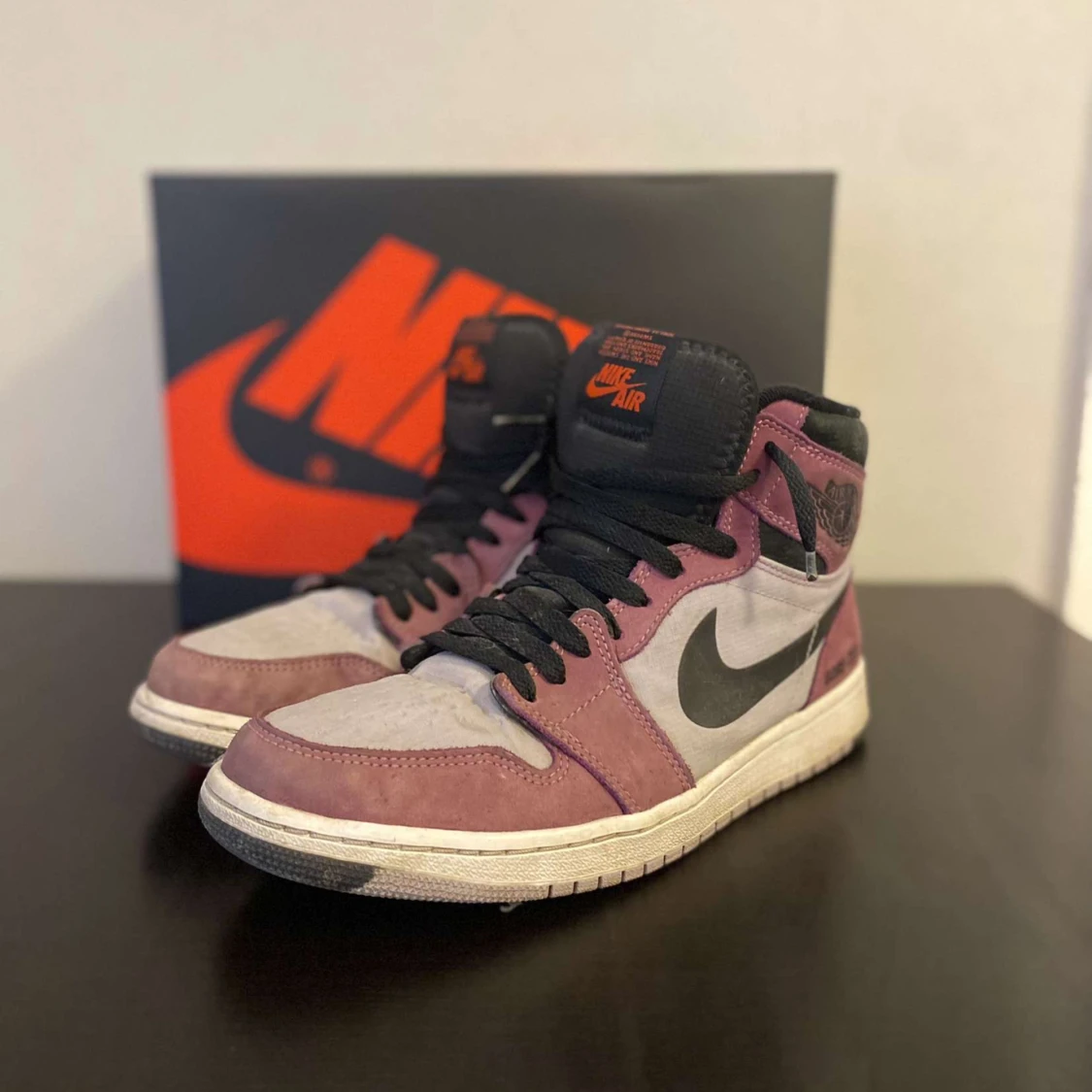 Jordan 1 High element Gore-tex berry