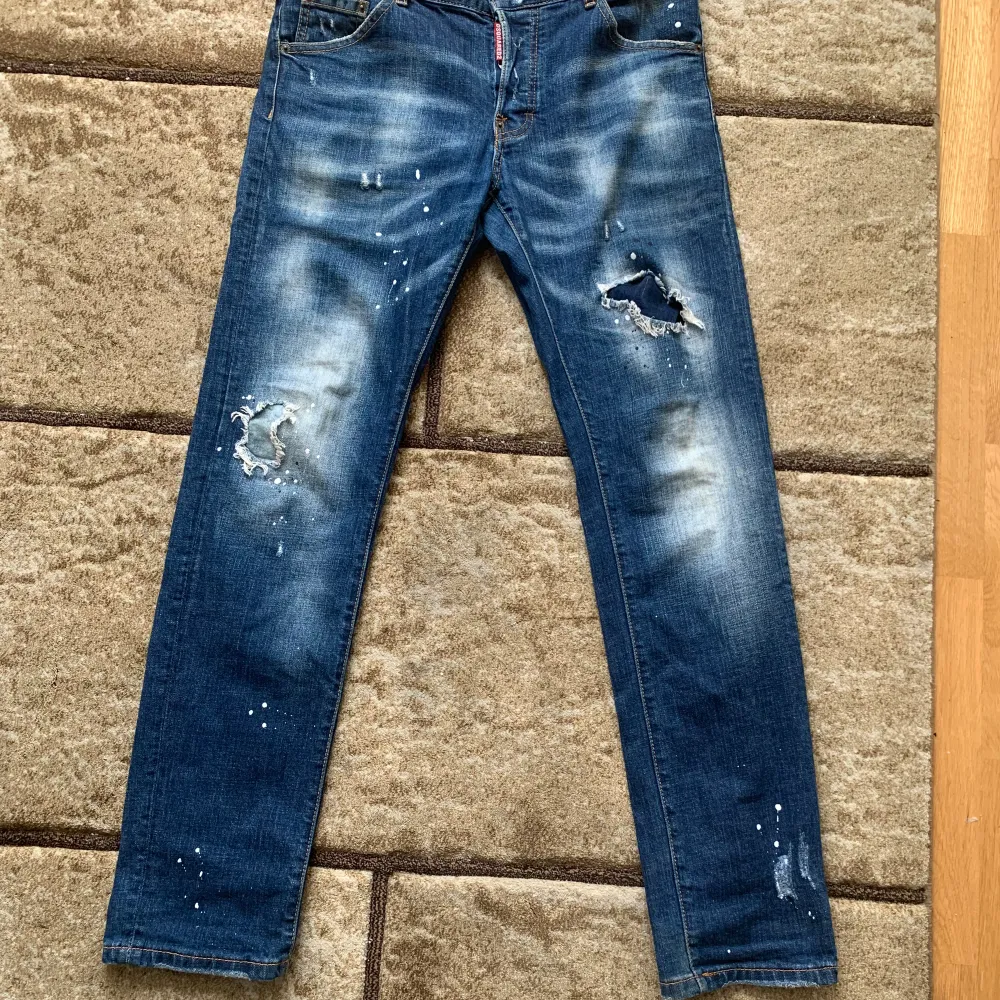 Säljer min ds2 jeans 9,5/10 condition L33. Jeans & Byxor.