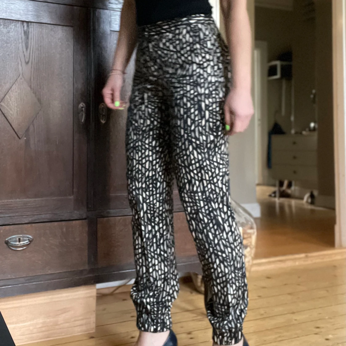 Coola byxor från Part Two i stl 32