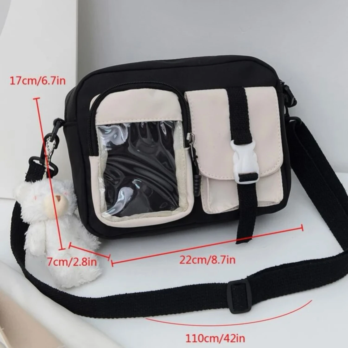 Crossbody-väska🧸✨tyvärr kommer inte nallen med:( - 92