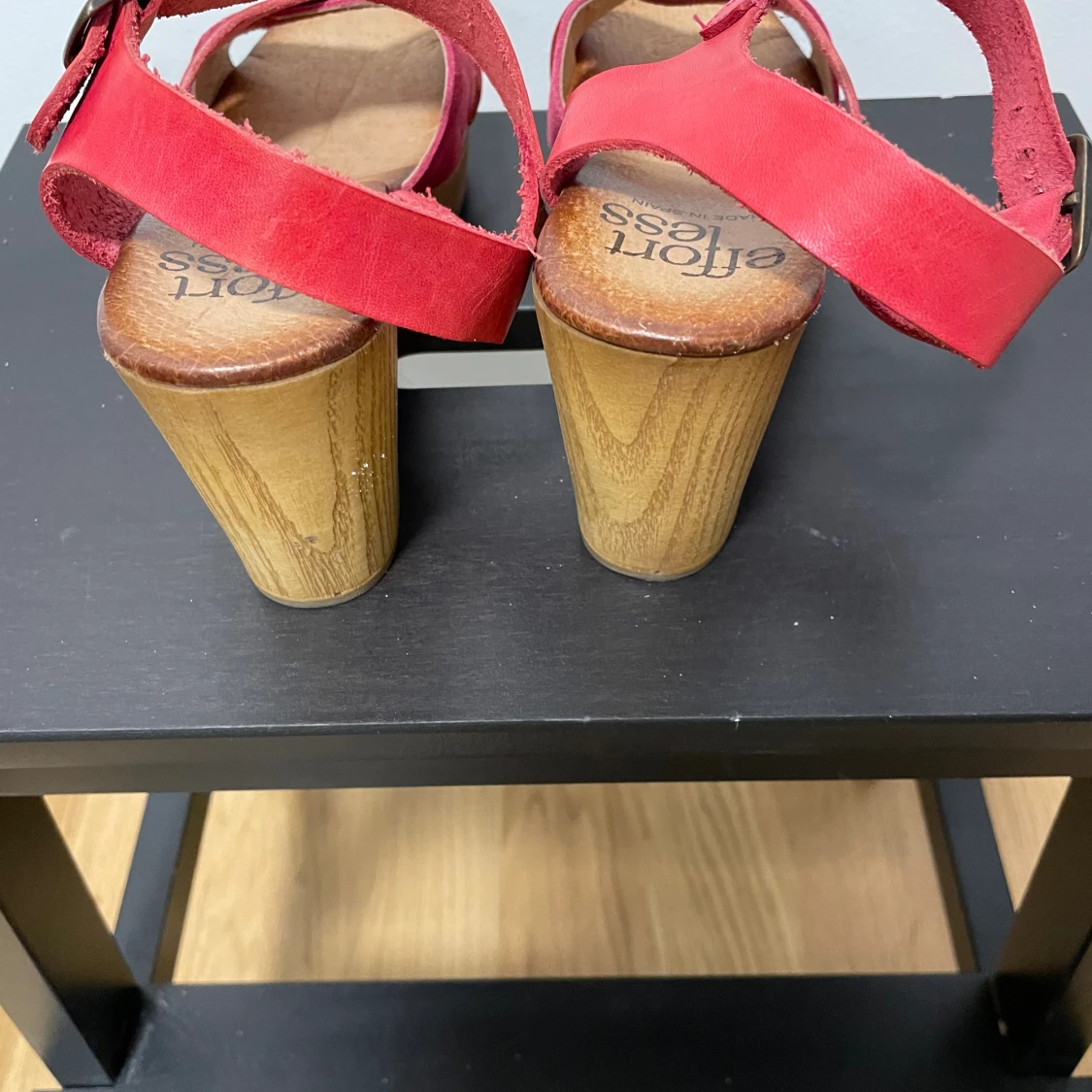 Snygga ”träskor” i mjukläder  - 91