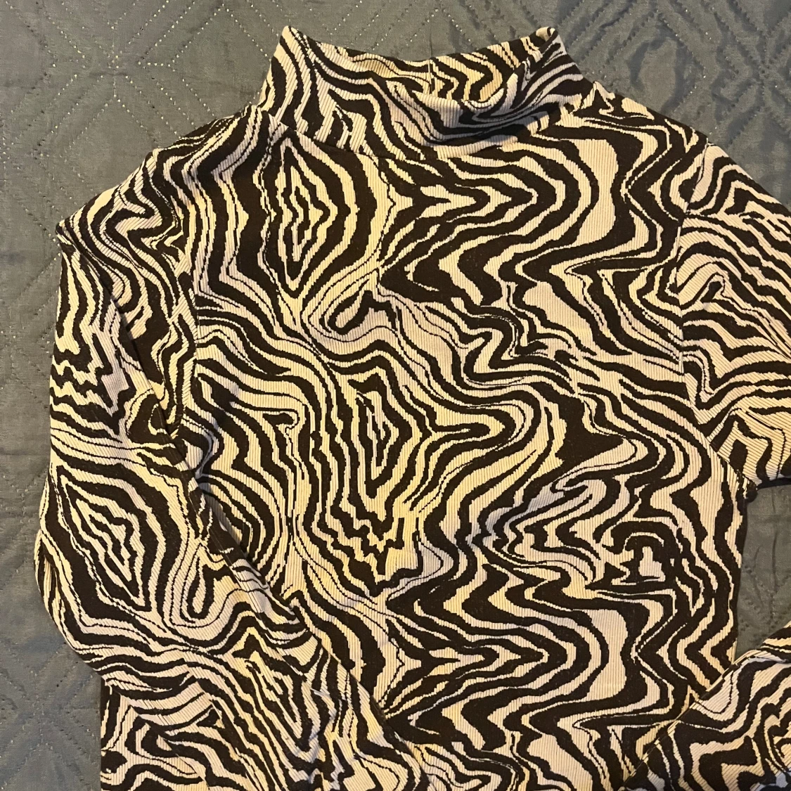 Jättecool y2k topp! 🫶🏼🫶🏼 - 90