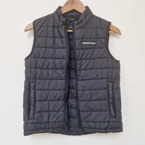 Väst - Bra skick! 160cm