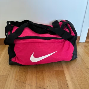Nike väska  - Fint sick 
