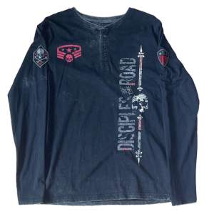 Rock rebel longsleeve nyskick. [Längd 65cm] [Bredd 48cm]