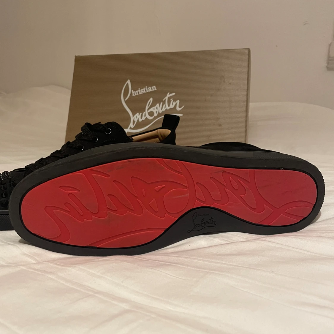 Christian Louboutin - 90