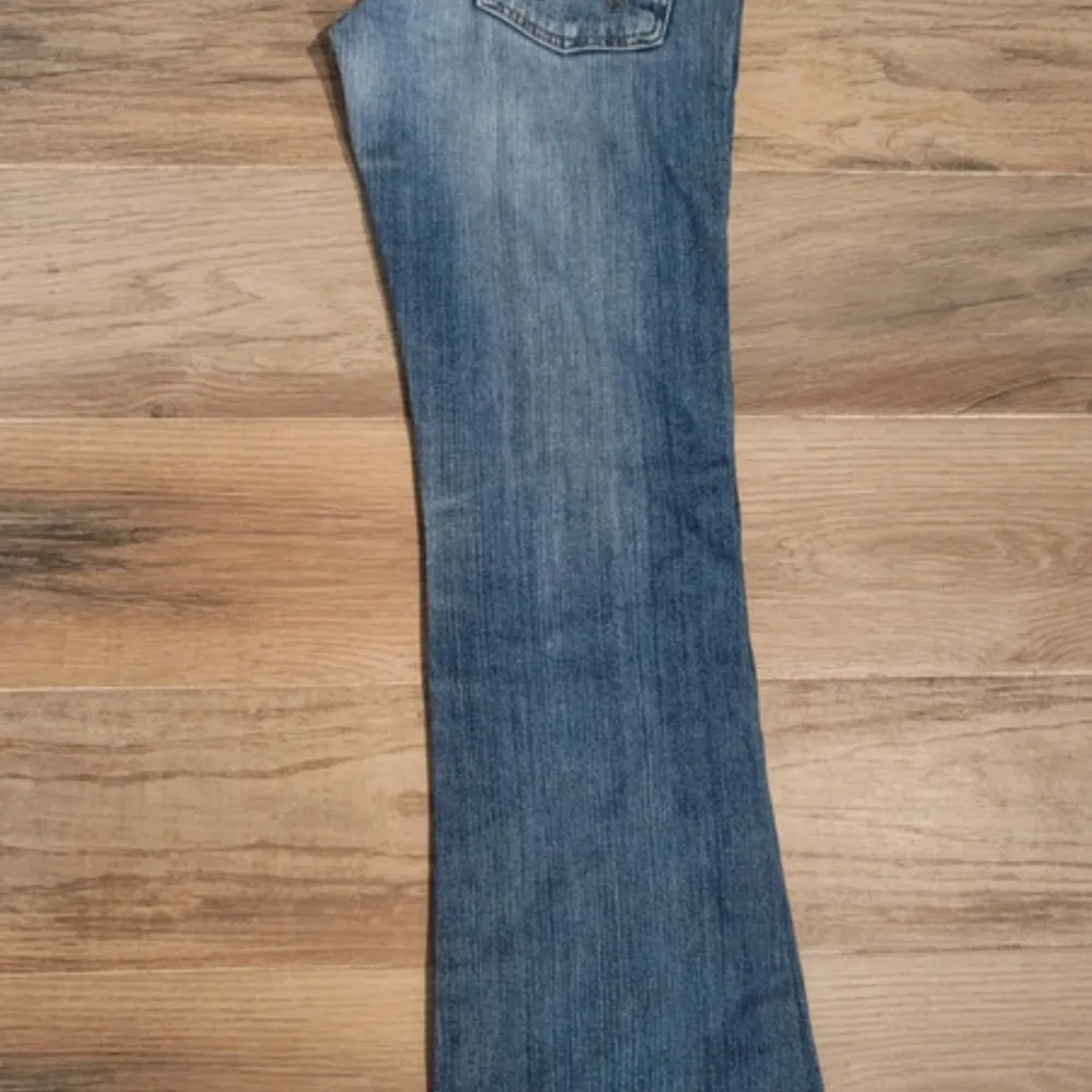 Wrangler jeans! Jätte fina och utan defekter!. Jeans & Byxor.