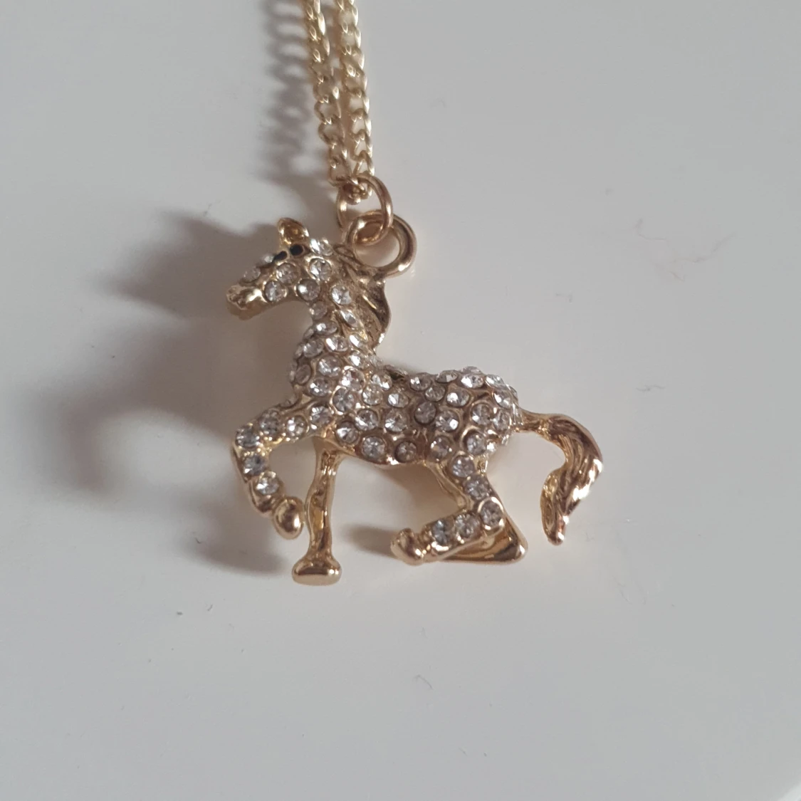 Guldigt halsband - 90