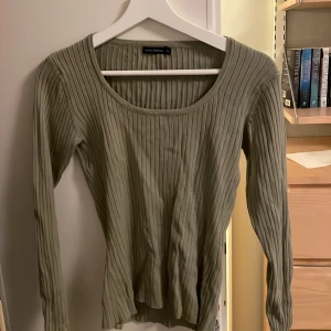 Rut&Circle tröja - Den kommer inte till användning längre.