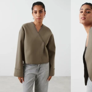 Blanket stitch jacket - En superfin blanket stitch jacket i brun färg från Gina tricot i bra skick!! (Använd fåtal gånger)