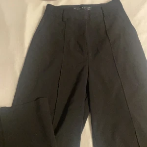 Kostymbyxor - Kostymbyxor 