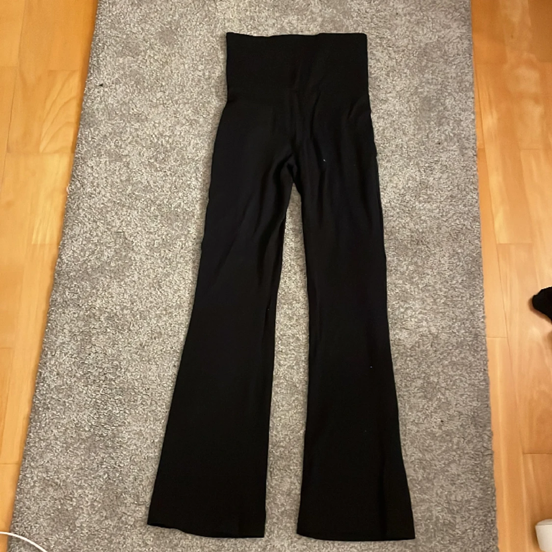 Yoga pants från gina tricot 