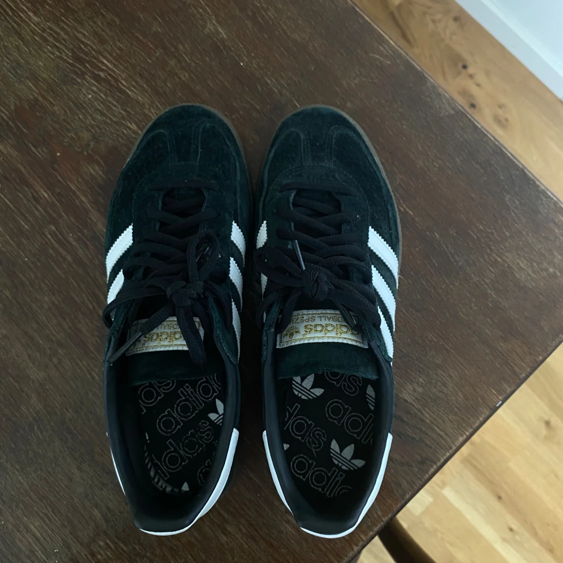 Adidas Sneakers - 91