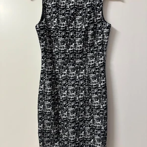 Festklänning  - Klänning storlek 36