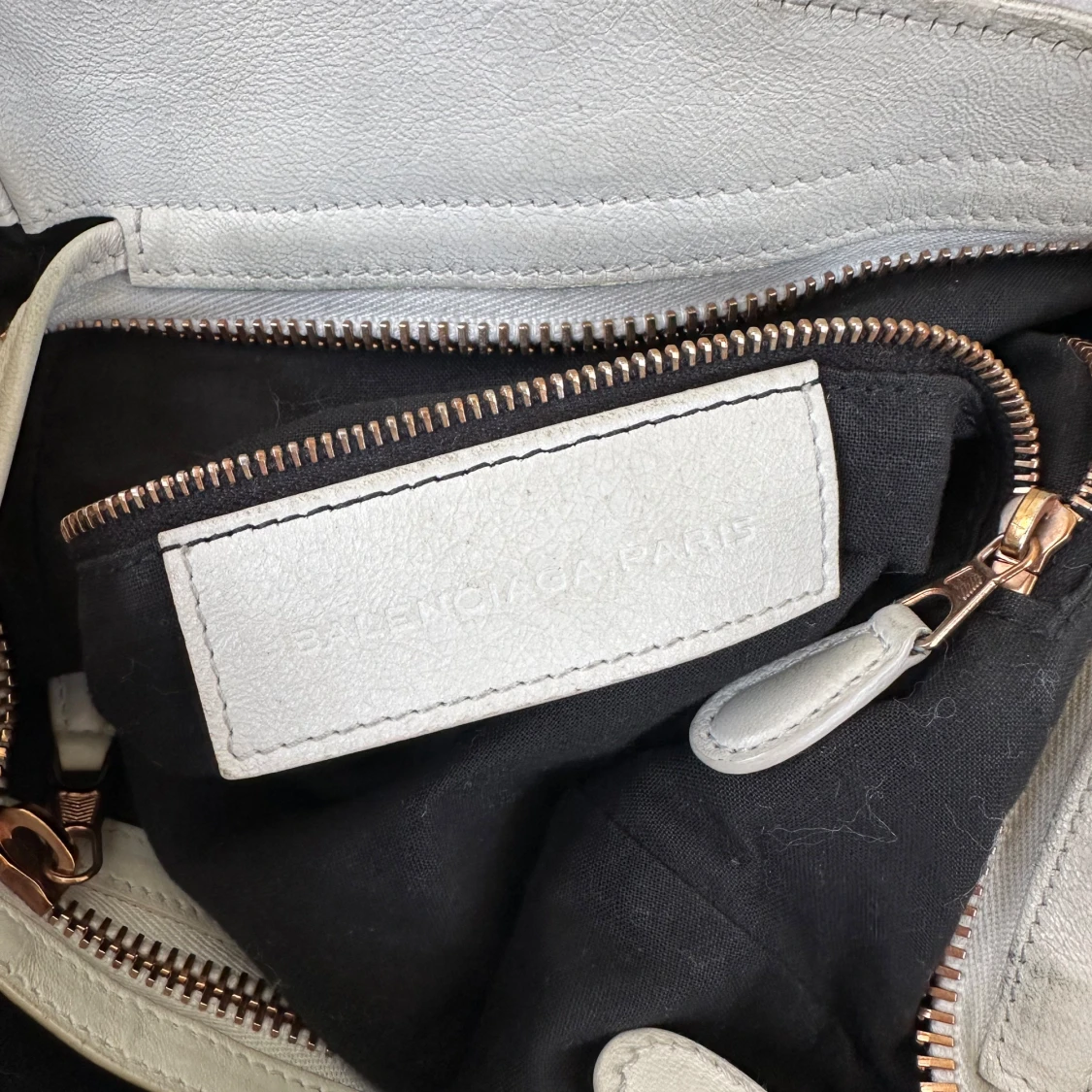 Balenciaga Velo Tote  - 93