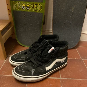 Vans  - Vans old school i st 43. Cond 8/10  