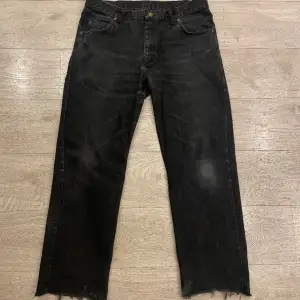 lee jeans, storlek-38x32, hör av dig för fler frågor :)