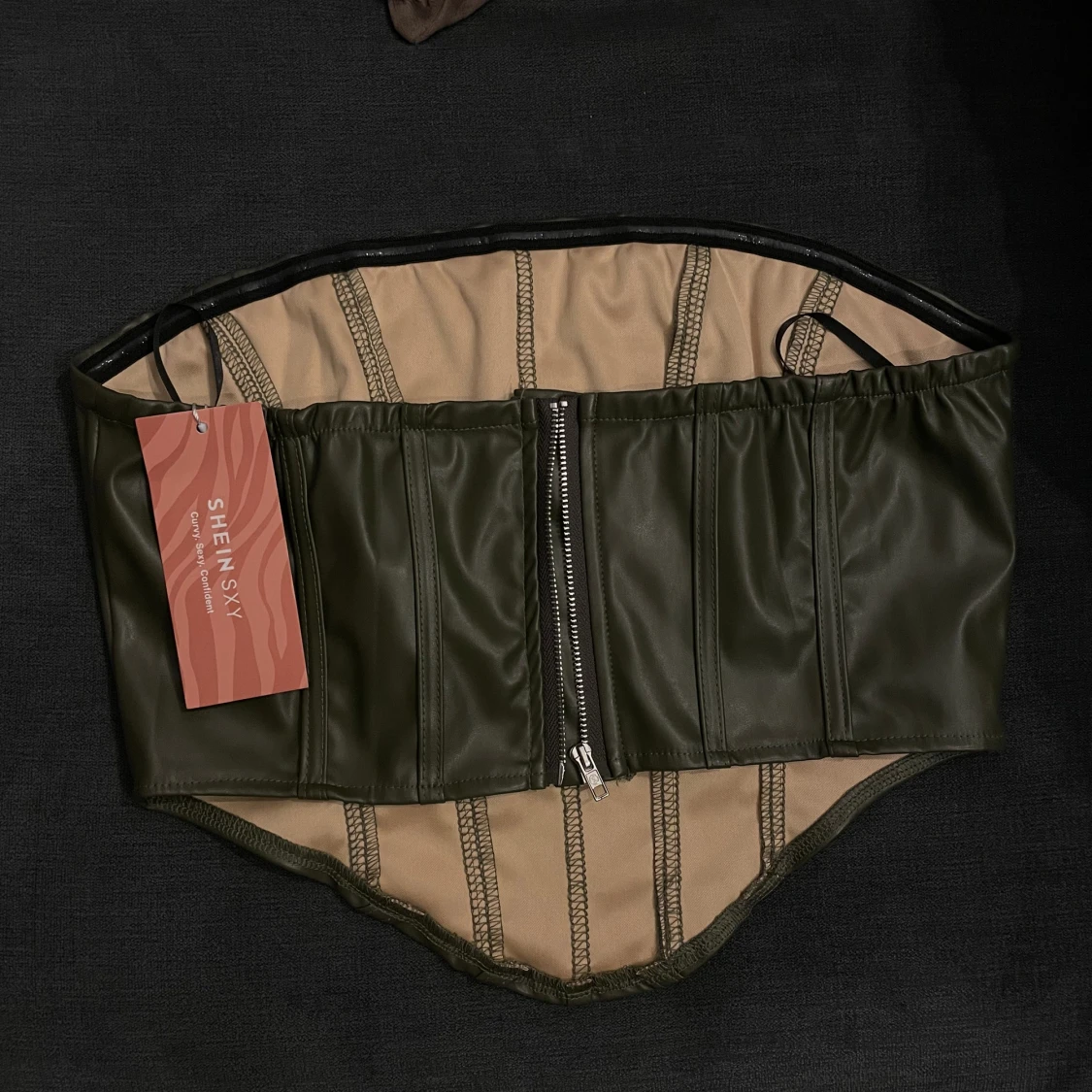 Grön skinn korsett - 90