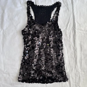 Fest topp - Paljett topp