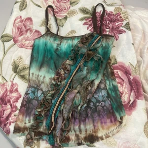 vintage linne med textur - väldigt fint vintage linne i färgen blå och brun. Med massa textur och i gott skick, använd fåtal gånger, passar dock tyvärr inte mig längre :/ 